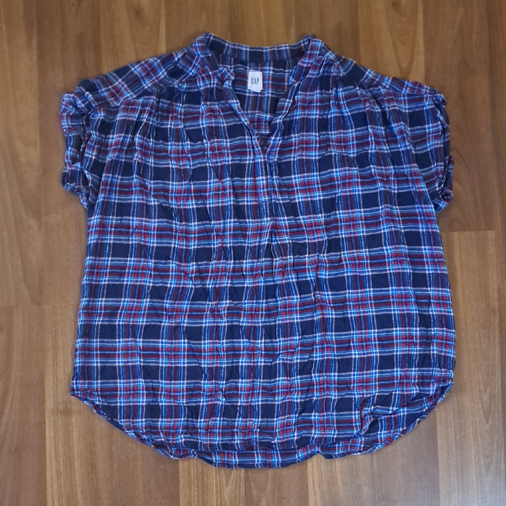 GAP Blue Red White Plaid Short-Sleeve Blouse